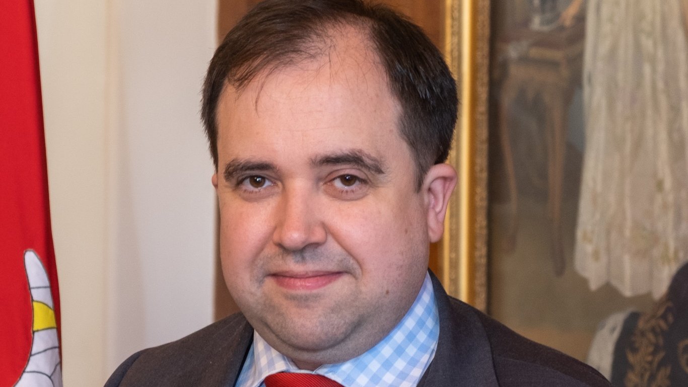 76 Isle of Man Government staff took car