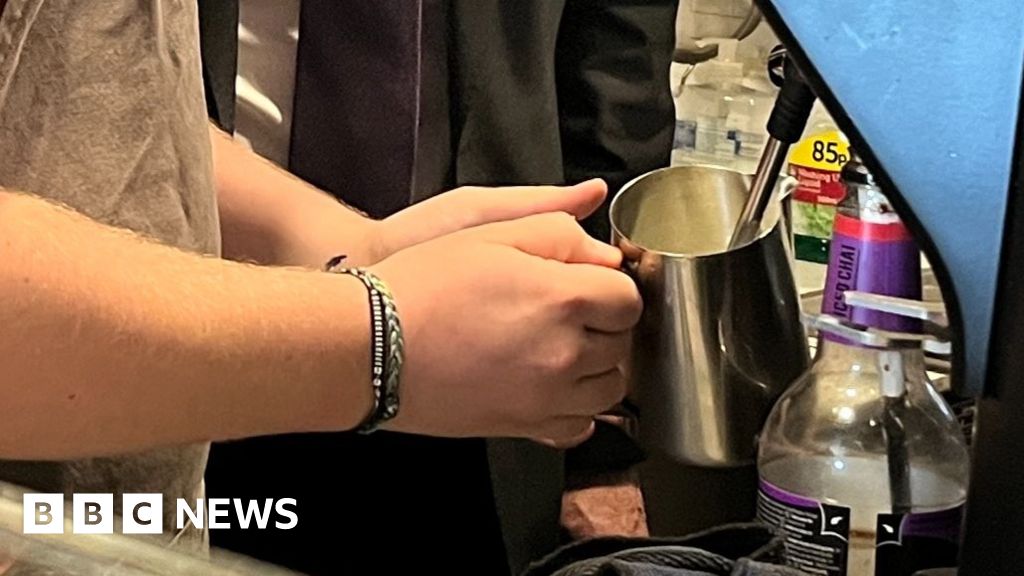 Island approves highest minimum wage in 