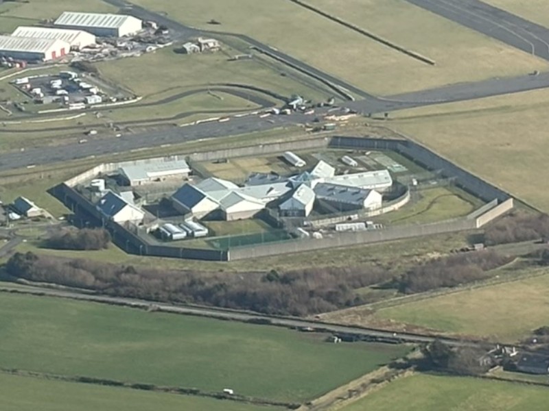 Prison governors defend condition of tem