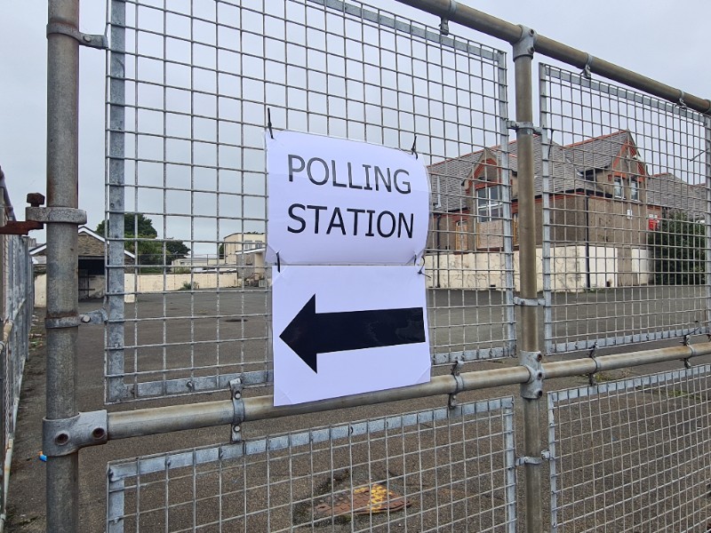 Residents call on others to register to 