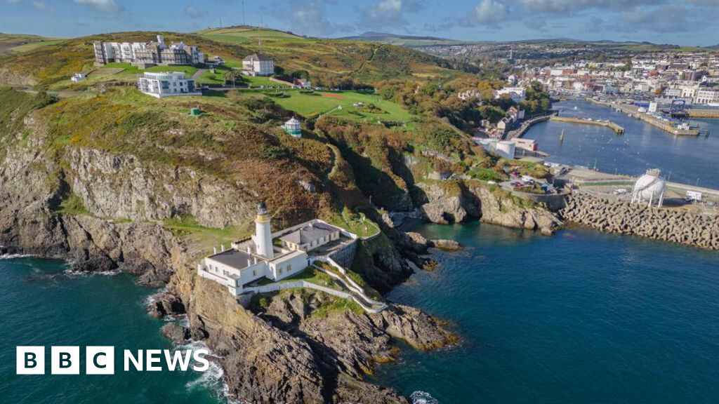 Review begins on Douglas Head conservati