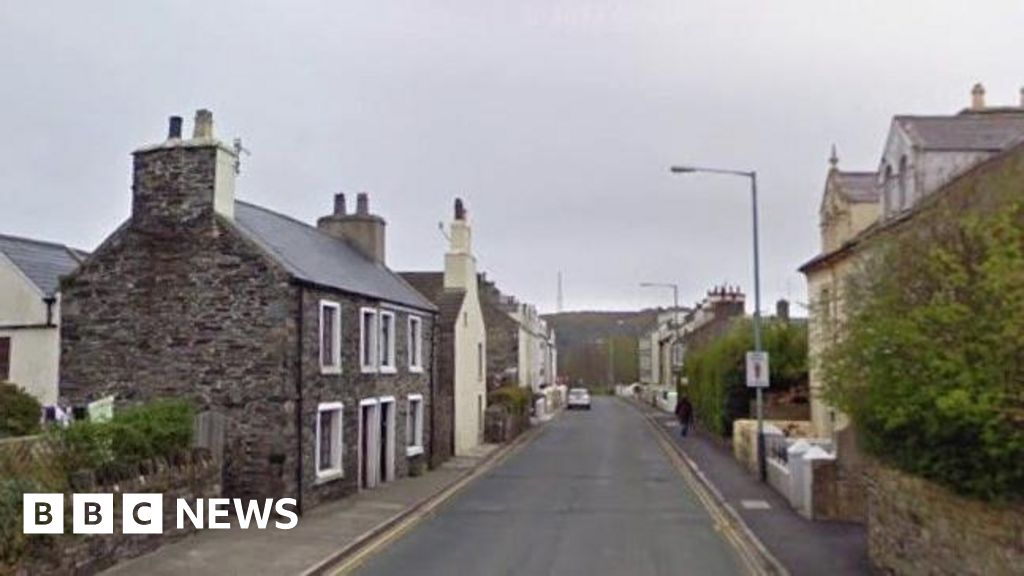 Road closed for excavation due to sinkho