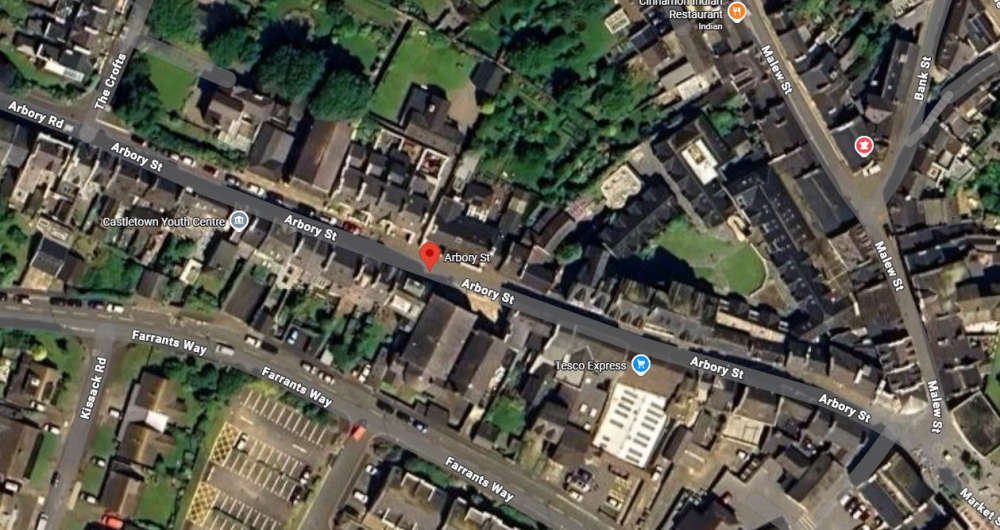 Roof work to shut Castletown shopping st