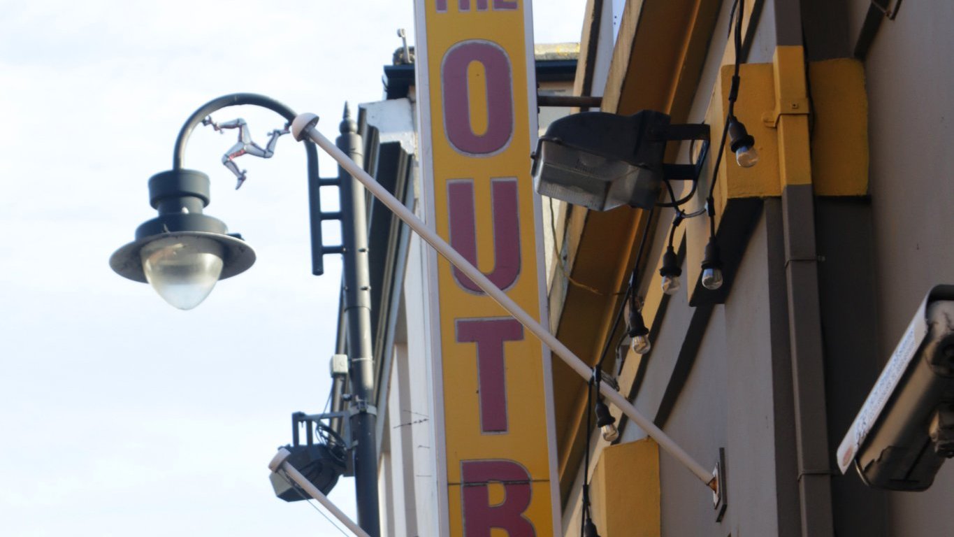 Teen admits assaulting nightclub securit