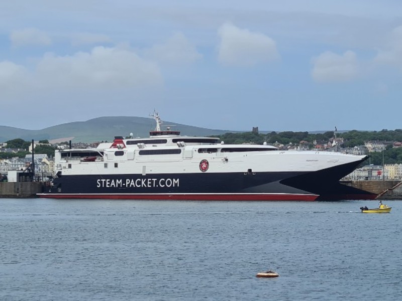Thousands tell Steam Packet what they wa