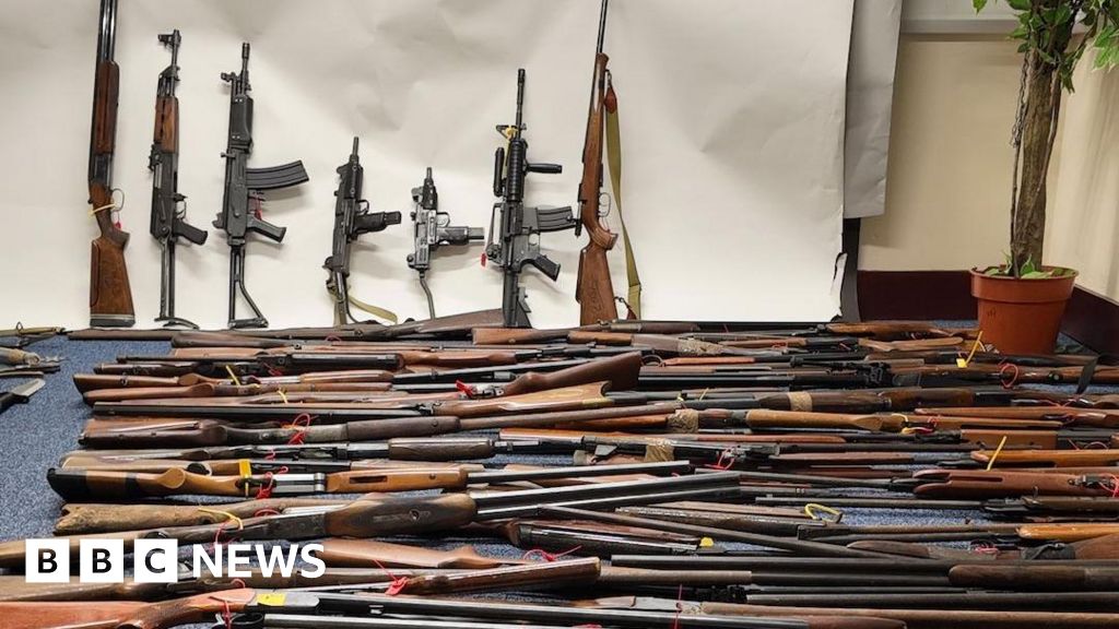Weapons amnesty sees 150 firearms handed