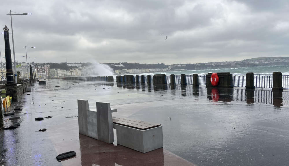 Weather warning issued for high tides to