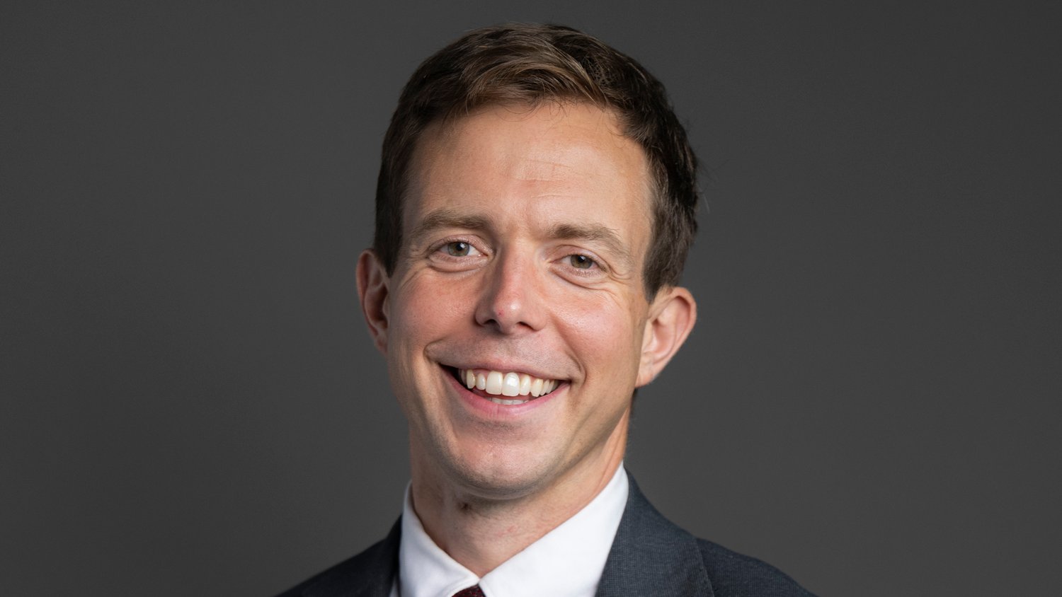 We're scrutinising not delaying rig