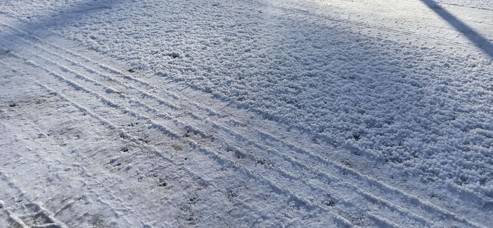 Yellow weather warning for hill snow